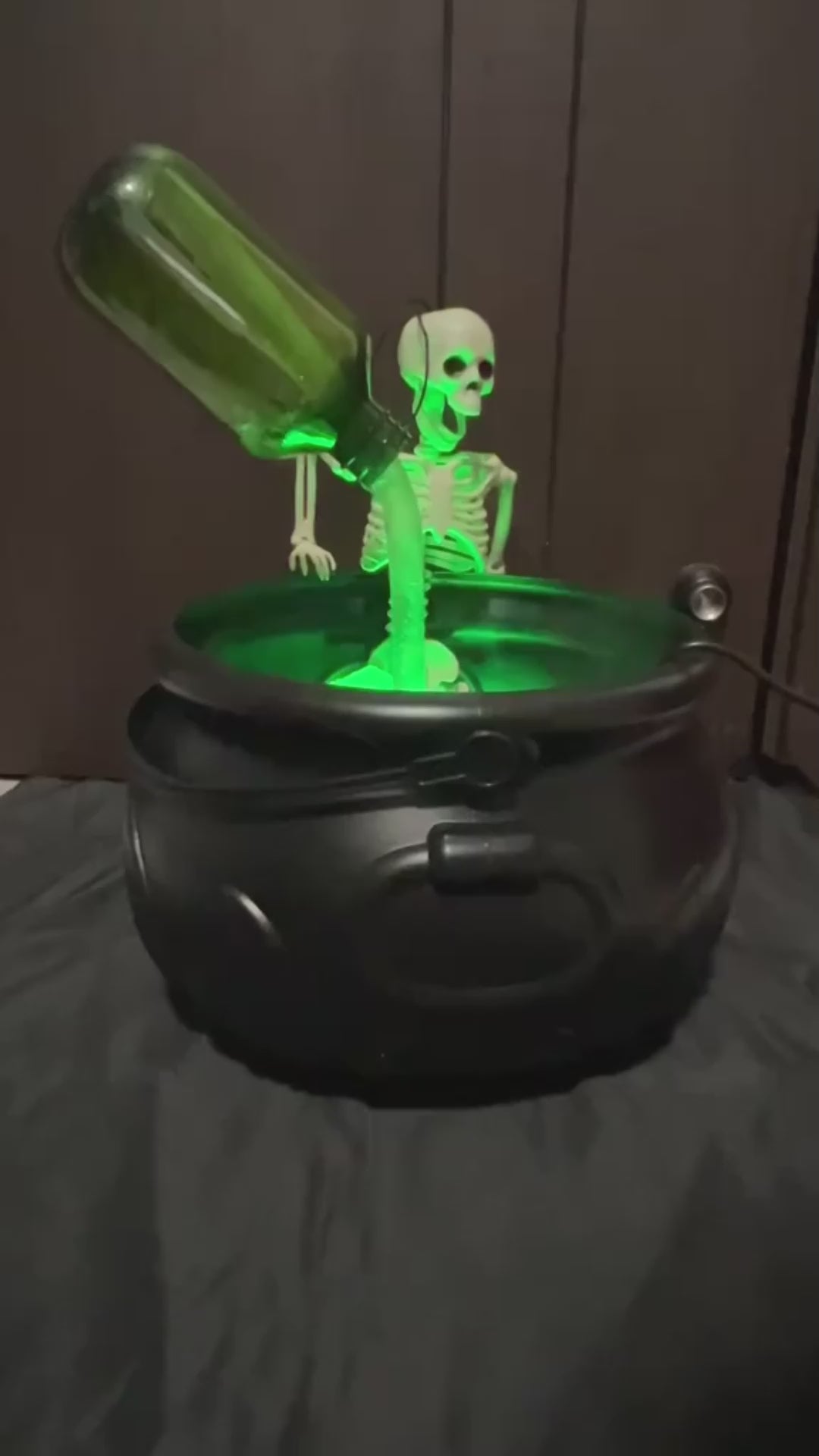 Halloween Black Wizard Bowl Magic Float Bottle And Diffuser Indoor Home Bar Magic Party Horror Ghost Props Halloween Decoration(Complete Halloween Kit & Easy Setup